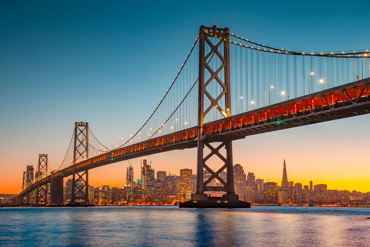 golden gate bridge at night